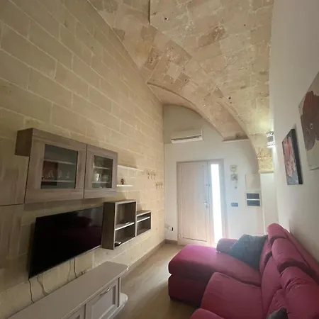 Luce Del Borgo